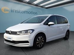 Weiß Gebraucht 2021 VW Touran Van / Kleinbus | 24.649 € (Guter Preis)