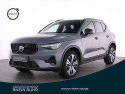Grau thunder grey / metallic Gebraucht 2022 Volvo XC40 Plus SUV | 32.990 € (Fairer Preis)