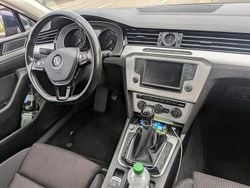 Blau Gebraucht 2015 VW Passat Comfortline Kombi | 8.850 € (Superpreis)