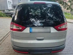 Silber Gebraucht 2007 Ford Galaxy Van / Kleinbus | 7.500 € (Teuer)