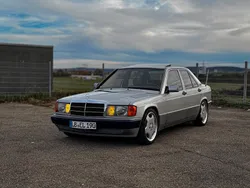 Silber Gebraucht 1992 Mercedes 190 Sportline Limousine | 5.500 €