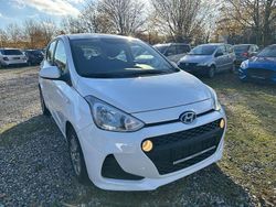 Weiß Gebraucht 2019 Hyundai i10 Kleinwagen | 8.999 € (Guter Preis)