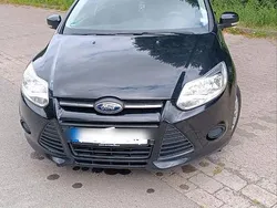 Schwarz Gebraucht 2013 Ford Focus Kombi | 3.600 €