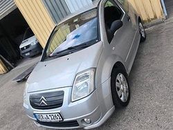 Silber Gebraucht 2005 Citroën C2 VTR Sport Kleinwagen | 800 €