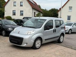 Silber Gebraucht 2010 Fiat Qubo Trekking Van / Kleinbus | 4.999 €