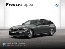 Grau Gebraucht 2024 BMW 320e M Sport Kombi | 52.990 €