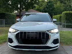 Weiß Gebraucht 2020 Audi Q3 S-Line SUV | 29.990 € (Fairer Preis)