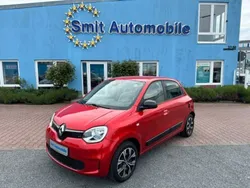 Rot Gebraucht 2022 Renault Twingo Zen Kleinwagen | 13.980 € (Etwas zu teuer)