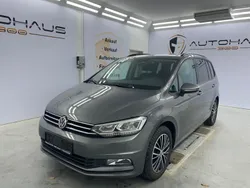 Grau Gebraucht 2016 VW Touran Van / Kleinbus | 16.990 € (Fairer Preis)