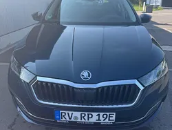 Blau Gebraucht 2021 Skoda Octavia Style Limousine | 27.000 € (Teuer)