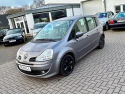 Bronze Gebraucht 2009 Renault Modus Dynamique Van / Kleinbus | 1.999 € (Fairer Preis)