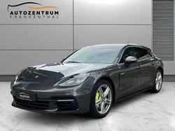 Achatgraumetallic Gebraucht 2017 Porsche Panamera S E-Hybrid Sport Turismo Limousine | 70.420 € (Etwas zu teuer)