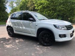 Weiß Gebraucht 2014 VW Tiguan R-line SUV | 17.500 € (Teuer)