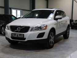 Weiß Gebraucht 2012 Volvo XC60 Summum SUV | 15.900 € (Teuer)