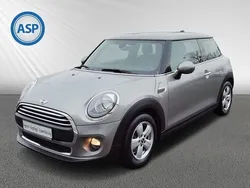 Silber metallic Gebraucht 2017 Mini ONE Kleinwagen | 14.989 € (Fairer Preis)