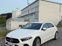 Weiß Gebraucht 2023 Mercedes A200 Limousine | 30.500 € (Fairer Preis)