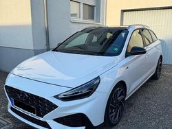 Weiß Gebraucht 2023 Hyundai i30 N Line Kombi | 24.990 € (Etwas zu teuer)