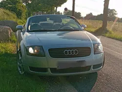 Silber Gebraucht 2002 Audi TT Roadster Cabrio | 3.200 € (Guter Preis)