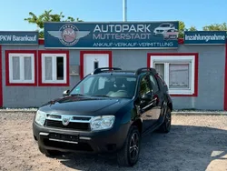 Schwarz Gebraucht 2012 Dacia Duster Ice SUV | 5.600 € (Fairer Preis)