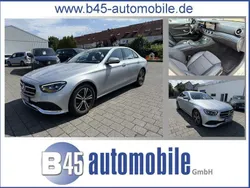 Hightechsilbermetallic Gebraucht 2022 Mercedes E220 Avantgarde Limousine | 33.900 € (Fairer Preis)
