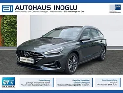 Grau Gebraucht 2023 Hyundai i30 Kombi | 17.388 € (Fairer Preis)