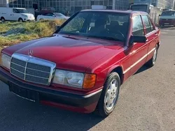 Rot Gebraucht 1992 Mercedes 190 Limousine | 9.100 €