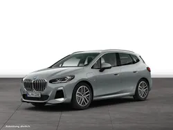 Gebraucht 2024 BMW 230e Active Tourer Luxury Line Van / Kleinbus | 53.605 € (Teuer)