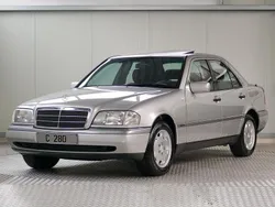 Silber Gebraucht 1995 Mercedes C280 Elegance Limousine | 13.900 €