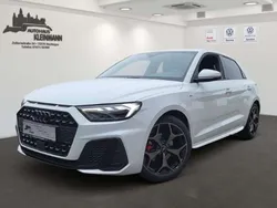 Gletscherweiß metallic Gebraucht 2024 Audi A1 Sportback S-Line Kleinwagen | 26.400 € (Fairer Preis)