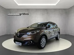 Cappuccino brown Gebraucht 2017 Renault Kadjar Experience SUV | 10.880 € (Fairer Preis)