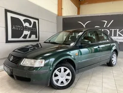 Grün Gebraucht 1998 VW Passat Limousine | 1.999 € (Fairer Preis)