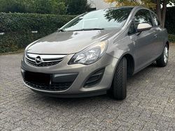 Braun Gebraucht 2014 Opel Corsa Kombi | 4.990 € (Fairer Preis)