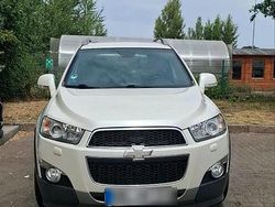 Weiß Gebraucht 2012 Chevrolet Captiva SUV | 7.000 € (Fairer Preis)