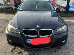 Blau Gebraucht 2010 BMW 320 Comfort Edition Kombi | 3.990 € (Guter Preis)