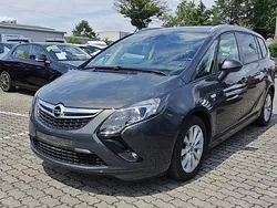 Grau Gebraucht 2015 Opel Zafira OPC Van / Kleinbus | 9.000 € (Fairer Preis)