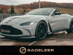Grau Neu 2024 Aston Martin V12 Vantage Cabrio | 299.900 €