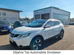 Weiß Gebraucht 2015 Nissan Qashqai 360º SUV | 11.599 € (Guter Preis)