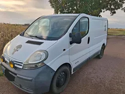 Weiß Gebraucht 2005 Opel Vivaro Van | 2.500 € (Superpreis)