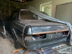 Schwarz Gebraucht 1979 Mercedes 240 Limousine | 2.000 €