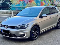 Beige Gebraucht 2016 VW Golf VII GTE Limousine | 14.250 € (Fairer Preis)