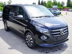 Obsidianschwarz metallic () Neu 2025 Mercedes Vito Van / Kleinbus | 57.091 €