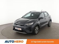 Grau Gebraucht 2022 Kia Stonic Vision SUV | 16.470 € (Guter Preis)