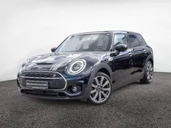 Enigmatic black Gebraucht 2024 Mini Cooper S Clubman Classic Kombi | 29.900 € (Guter Preis)