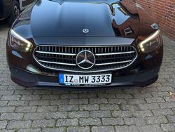 Schwarz Gebraucht 2022 Mercedes E220 Kombi | 28.950 € (Guter Preis)