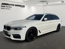 Alpinweiss iii (weiss) Gebraucht 2019 BMW 530 M Sport Kombi | 31.900 € (Etwas zu teuer)