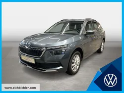 Quarz grau (metallic) Gebraucht 2020 Skoda Kamiq Ambition SUV | 20.820 € (Guter Preis)