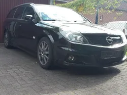 Schwarz Gebraucht 2006 Opel Vectra OPC Kombi | 4.200 € (Fairer Preis)