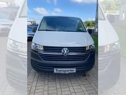Weiß (candyweiß) Neu 2024 VW T6.1 Van | 40.652 € (Etwas zu teuer)