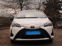 Weiß Gebraucht 2019 Toyota Yaris Basis Kleinwagen | 7.700 € (Superpreis)