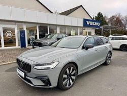 Grau Gebraucht 2025 Volvo V90 Plus Kombi | 48.890 € (Fairer Preis)